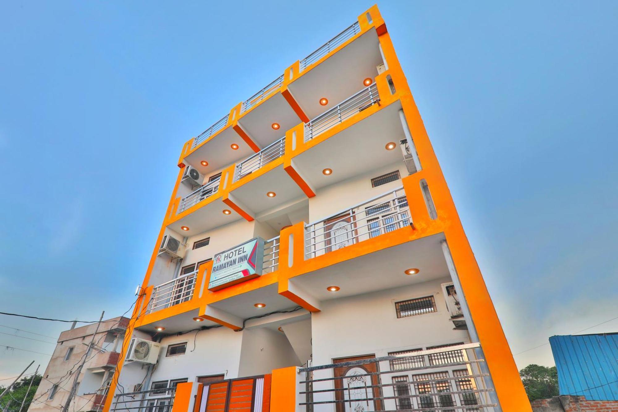 Hotel Ramayan Inn Free Pickup From Ayodhya Dham Junction מראה חיצוני תמונה